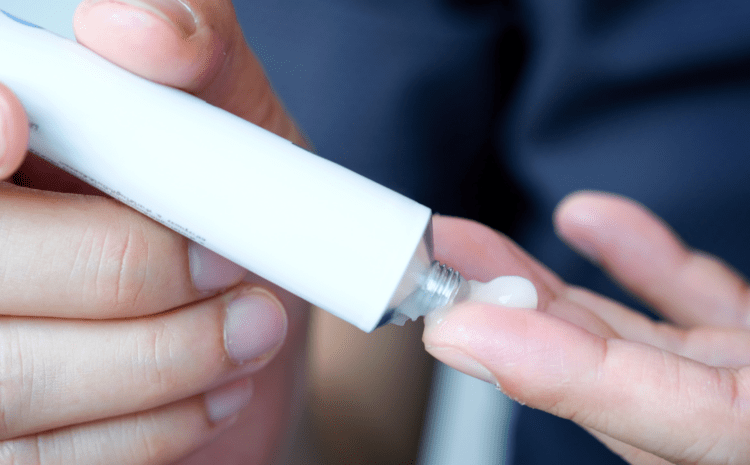  Eğitim Yoluyla Çocuklarda Topikal Kortikosteroidlerin Kullanımı Sonuçları İyileşebilir mi?